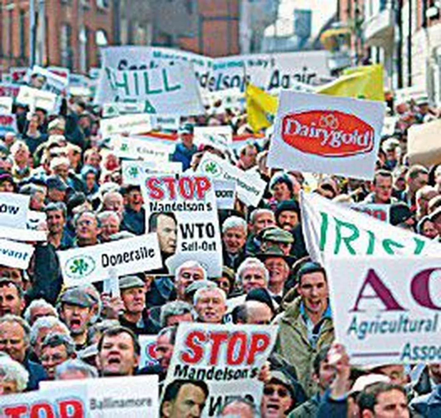 Aprillis Lissaboni leppe vastu protestinud iiri farmerid..