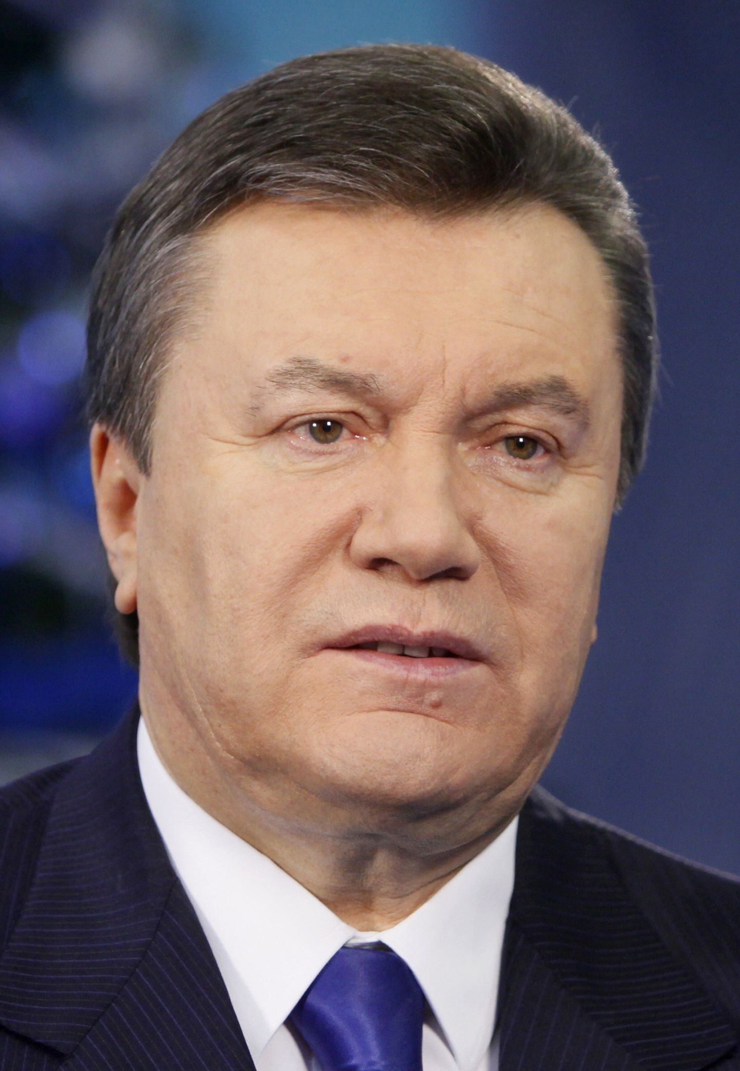 Виктор Янукович хочет строить взаимовыгодные отношения с Россией и с Западом.