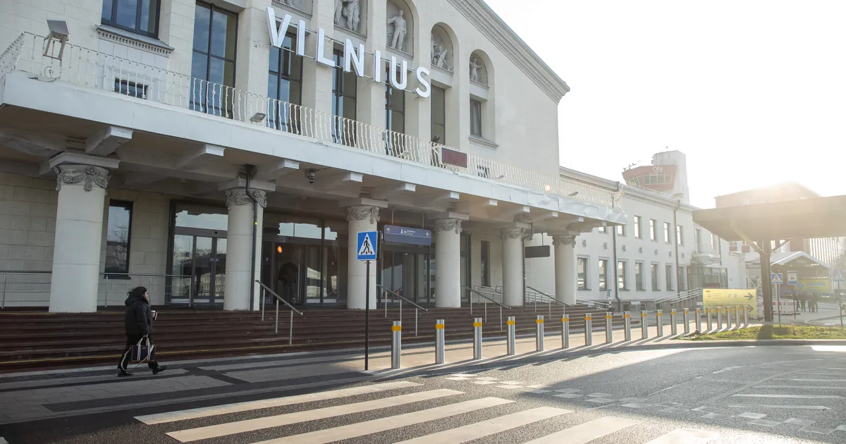 HÄIRED LEEDU ÕHURUUMIS ⟩ Vilniuses õhtul maanduma pidanud lennud suunati ümber Kaunasesse ja Riiasse