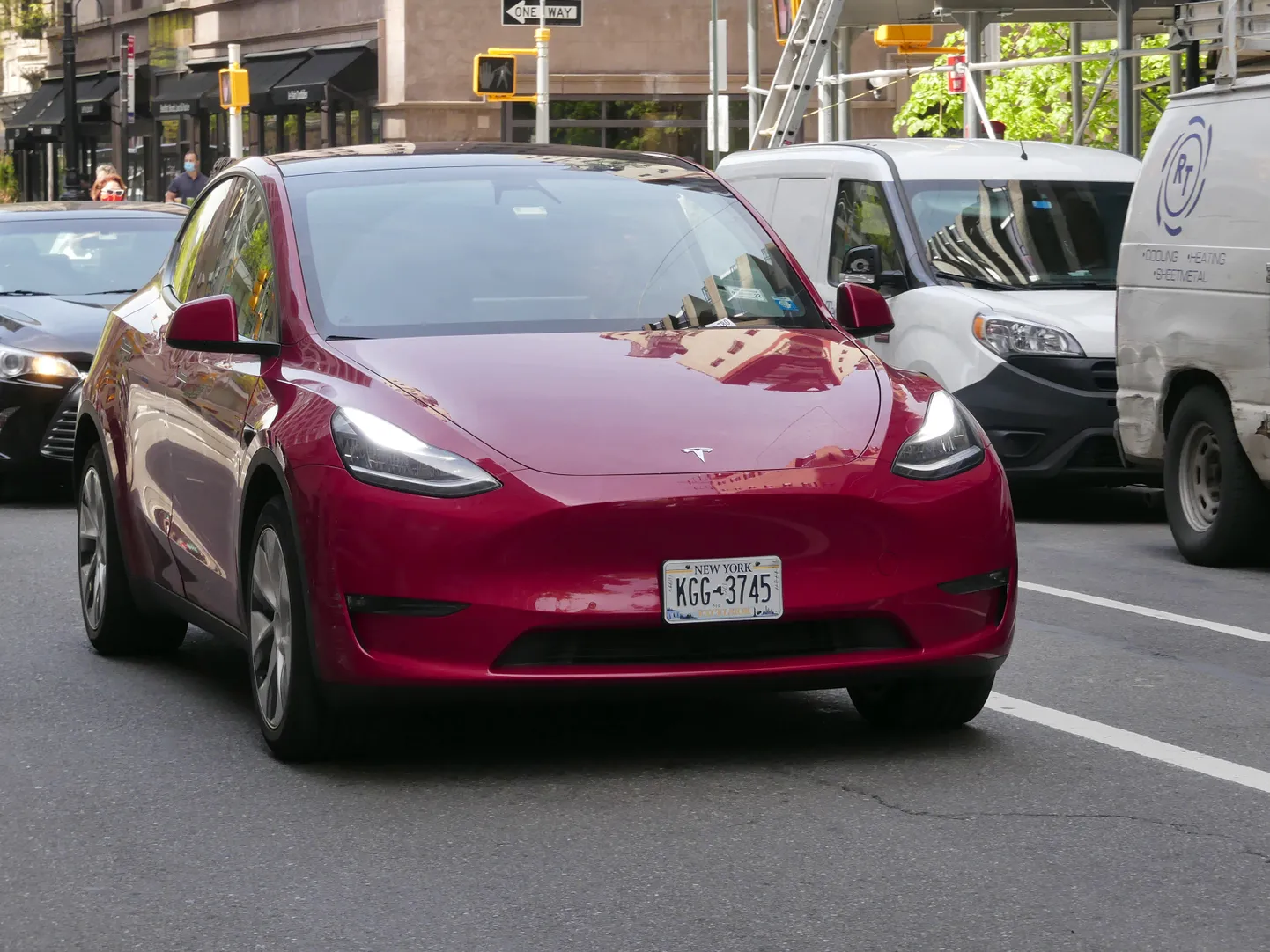Tesla auto