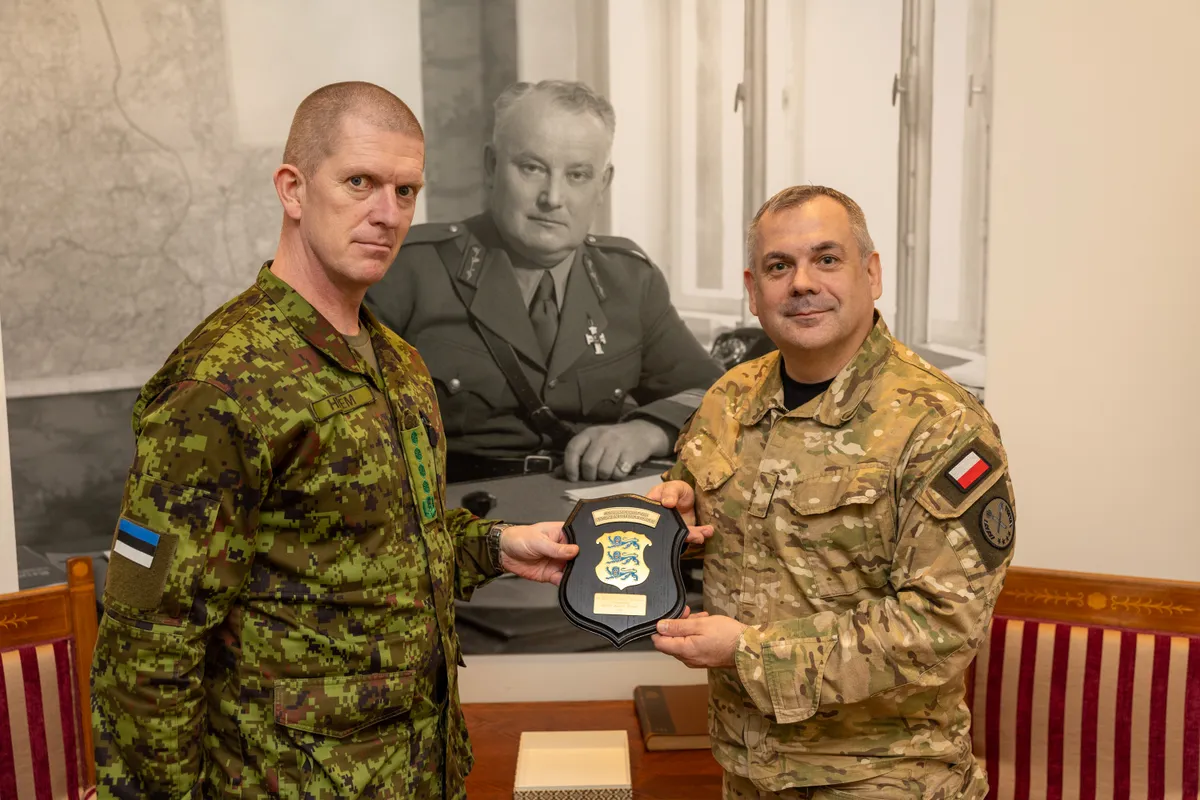 Estonia's Chief of Defense, General Martin Herem, and Poland's Chief of Defense, General Wiesław Kukuła.