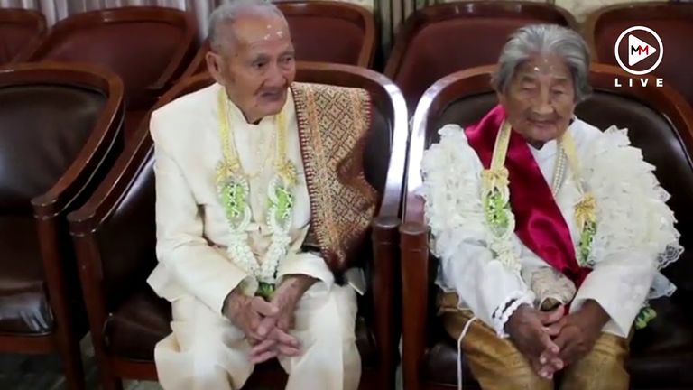 Tais abiellusid 100-aastane Tasnga Seedokbuab ja 96-aastane Nang Win
