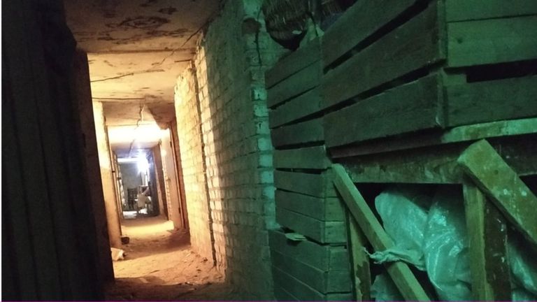 Типичный подвал, в котором укрывались жители Чернигова