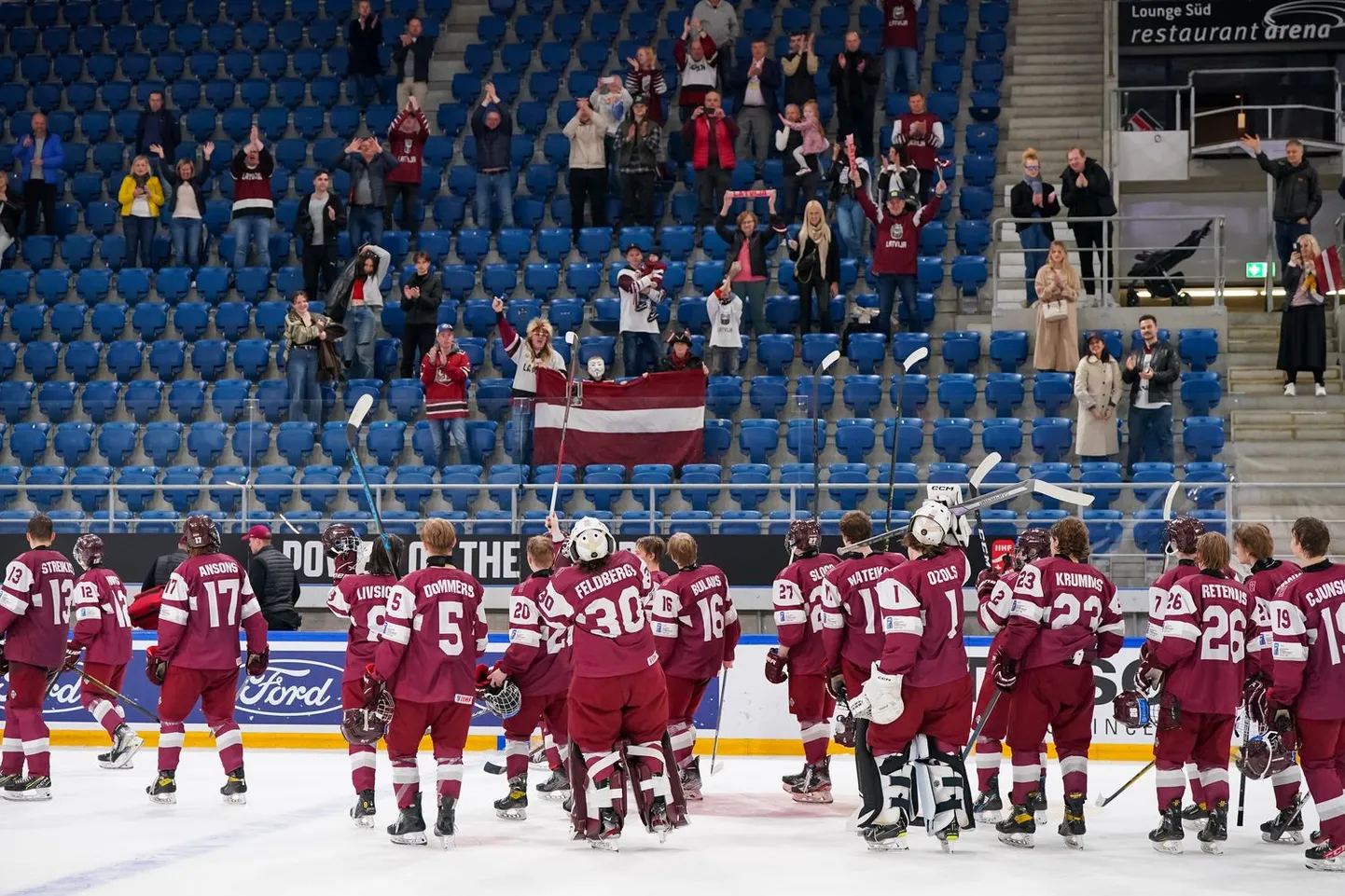 Latvijas U-18 izlases hokejisti