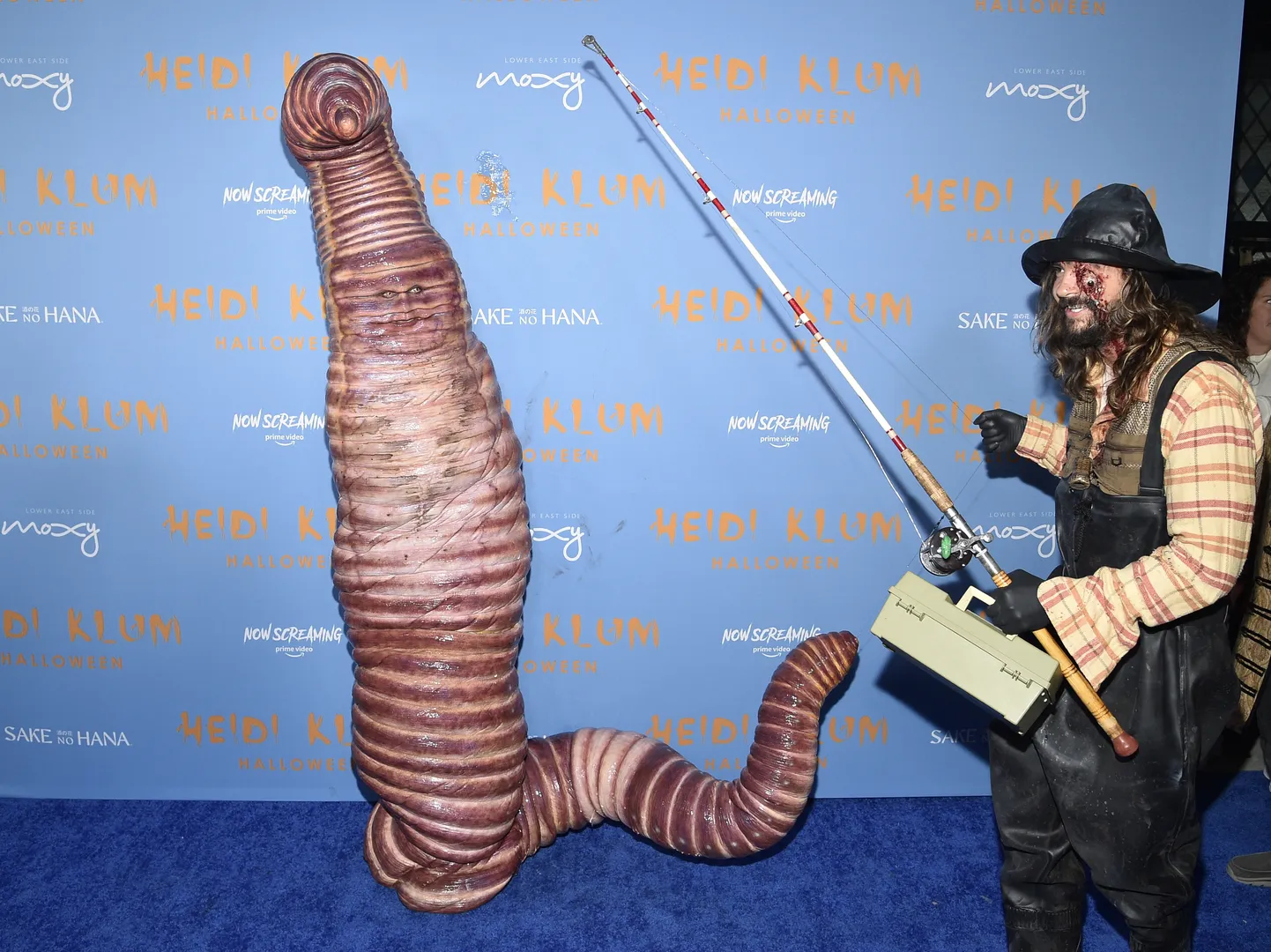 Heidi Klum riietus tänavu halloween’i puhul ussiks ja tema abikaasa Tom Kaulitz oli kalamees.