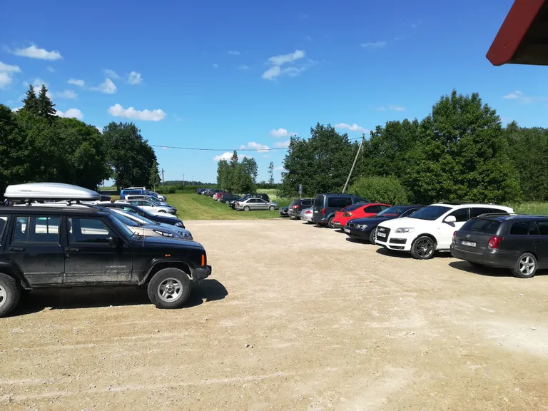 Väinjärve parkla
