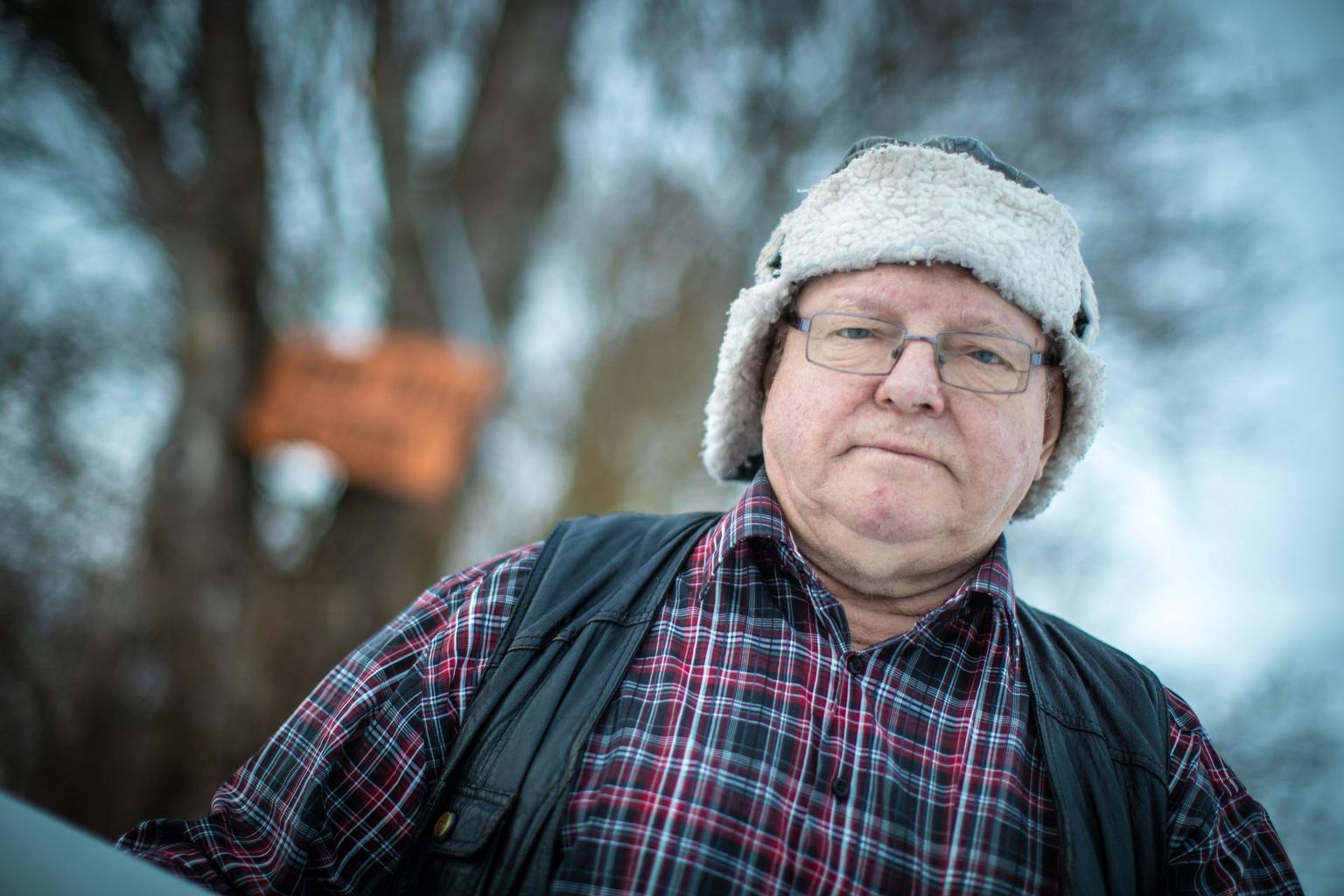 llmavaatlejal ja loodushuvilisel Arvo Saidlal, keda tuntakse Metsavanana nime all, kevade ootajatele head uudist ei ole. Kevad on tänavu hiline.
