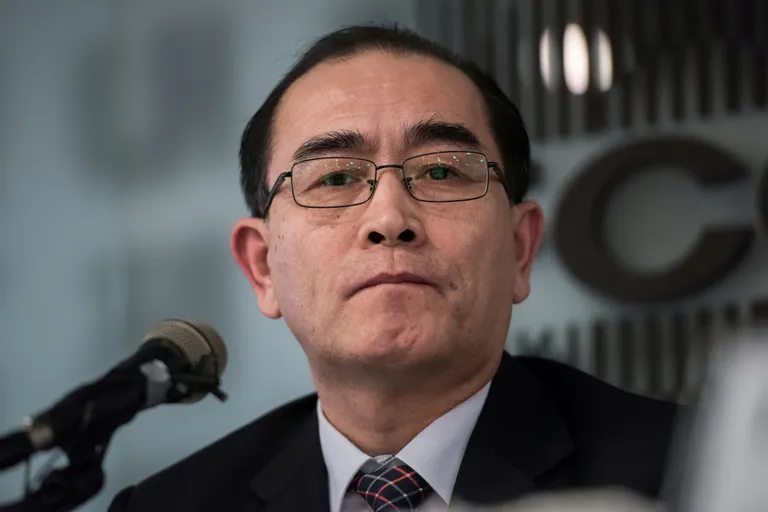 Thae Yong-Ho.