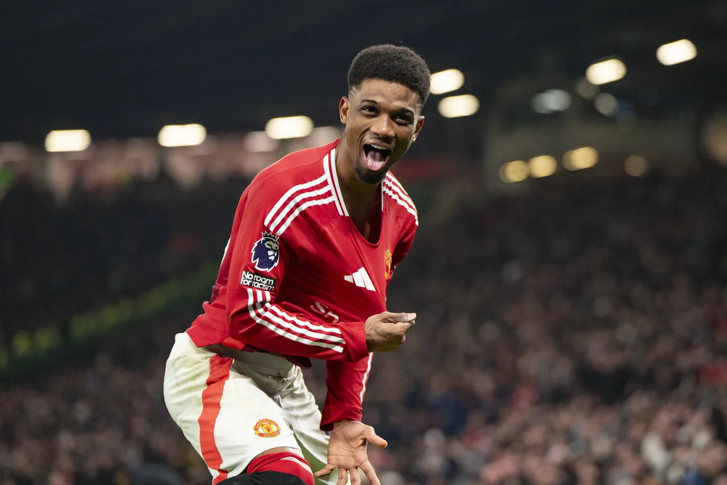 Manchester Unitedi ääreründaja Amad Diallo tähistab järjekordset Southamptonile löödud väravat. Tema kolm tabamust kohtumise lõpusirgel (82., 90. ja 90.+4. minutil) pöörasid 0:1 kaotusseisu 3:1 võiduks.