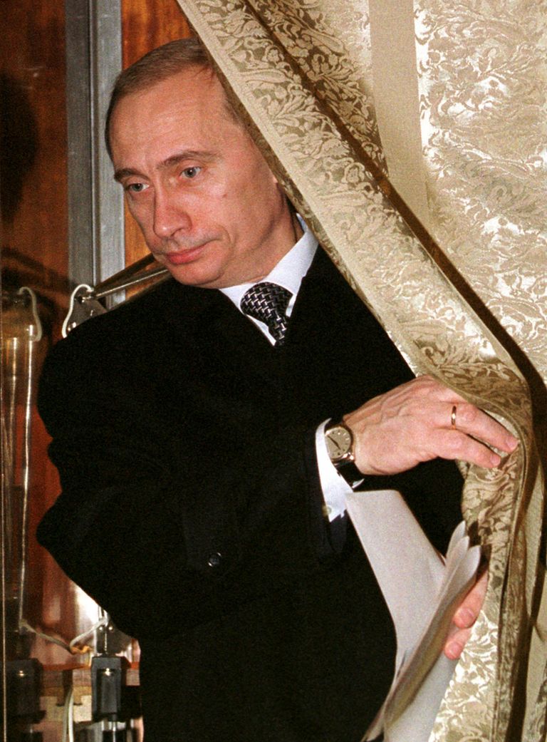 Vladimir Putinit peeti enne peaministriks saamist Kremli halliks kardinaliks.