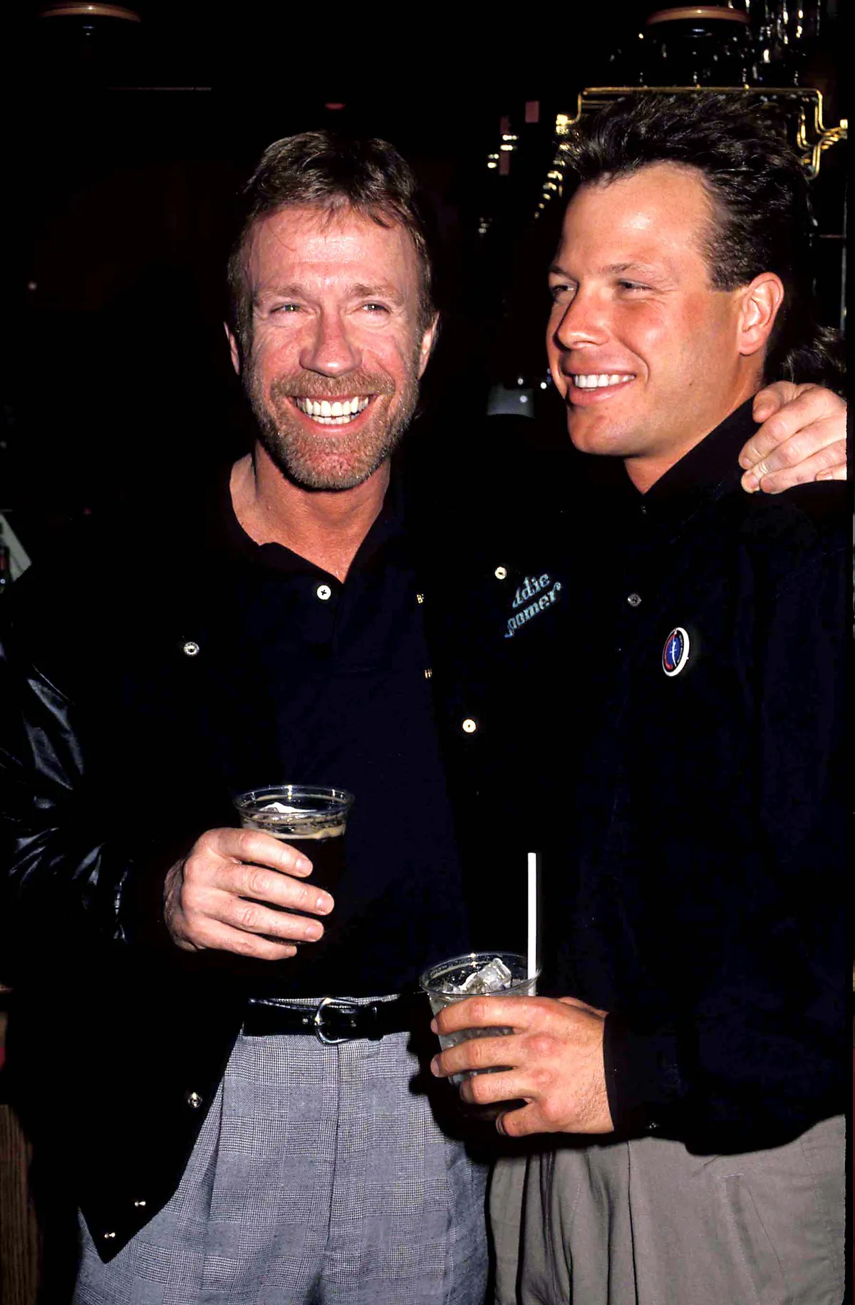 Chuck Norris ja NASCARi sõitjast poeg Eric Norris