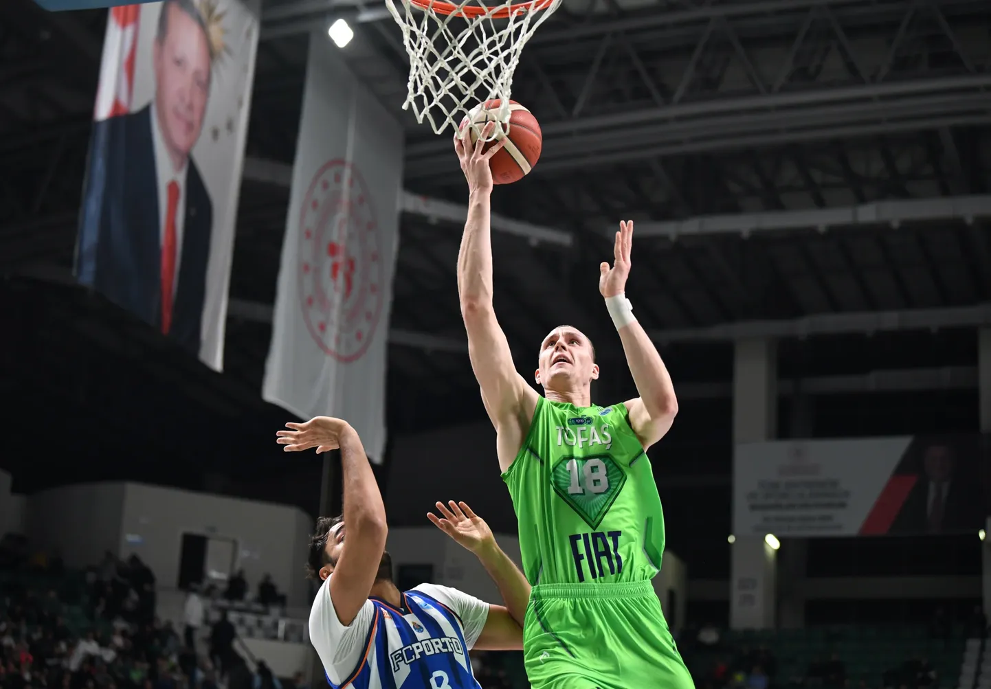 Latvijas basketbolists Anžejs Pasečņiks