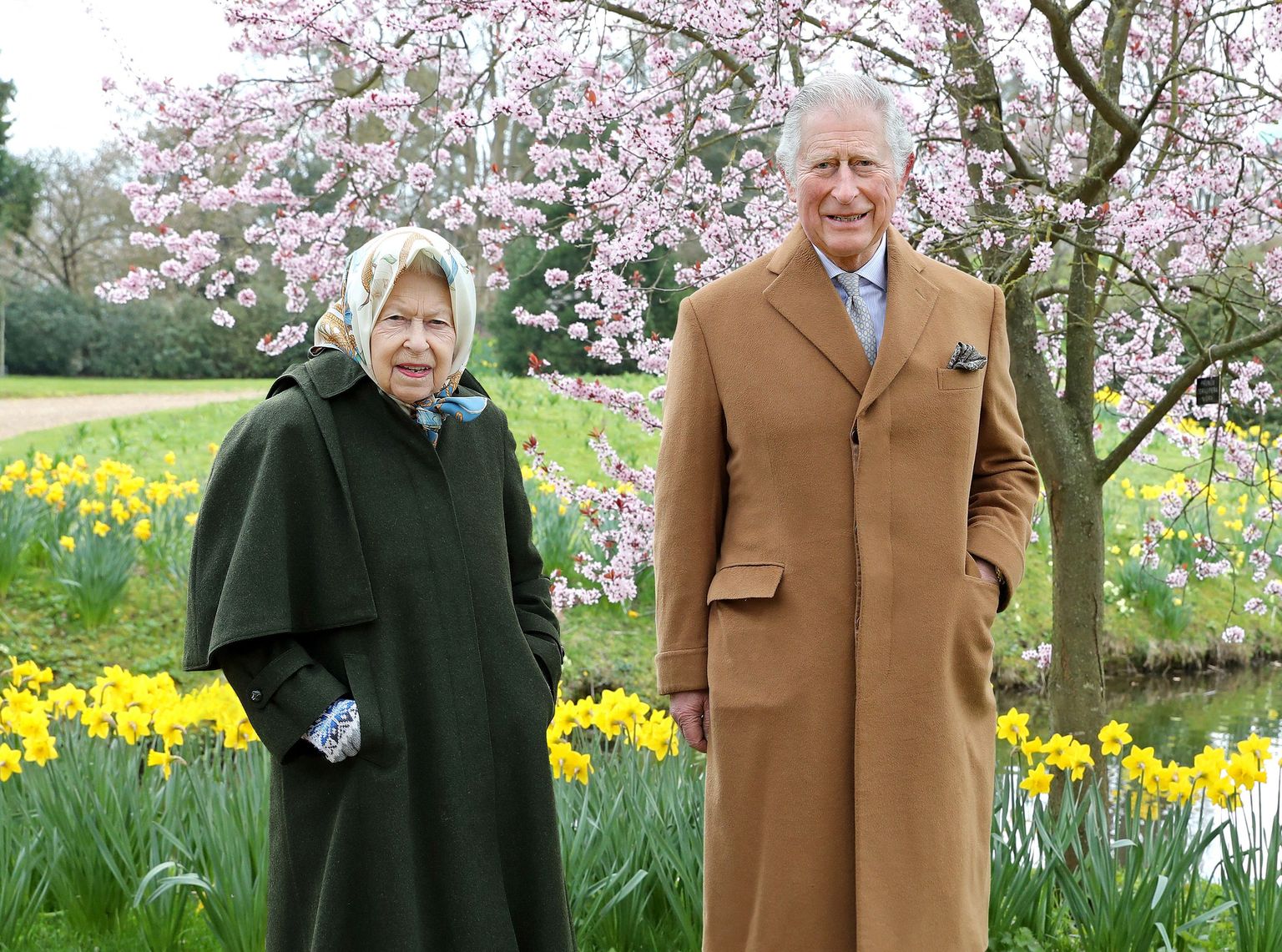 Kuninganna Elizabeth II ja prints Charles 2021. aasta kevadel.