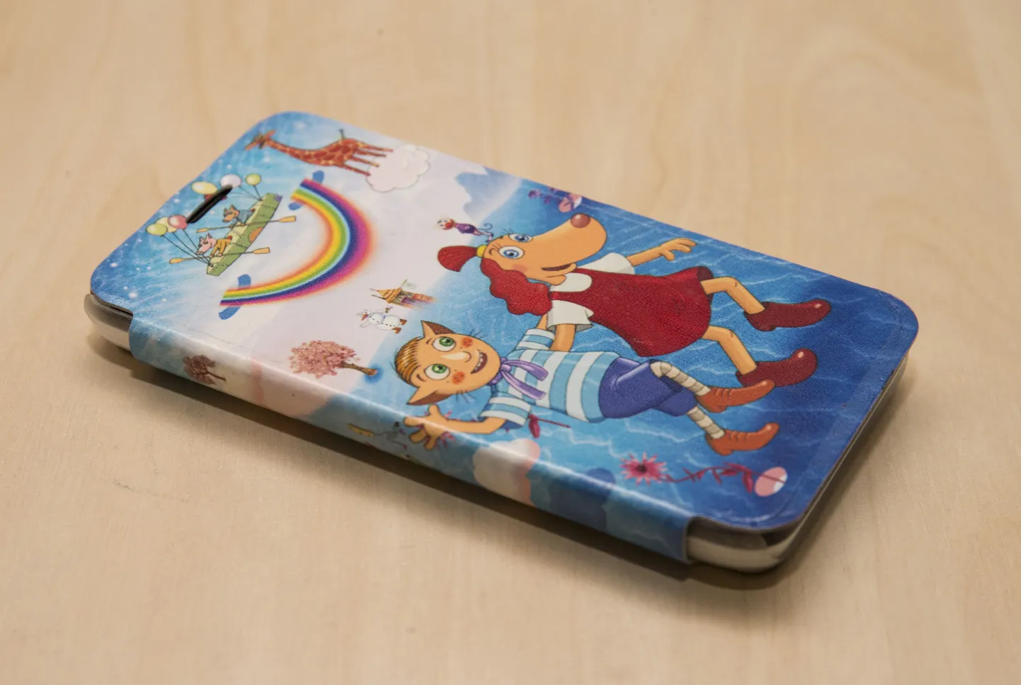 Süütuna näiv telefon peidab enas mänge, mis võivad telefoniarve kõrgeks ajada.