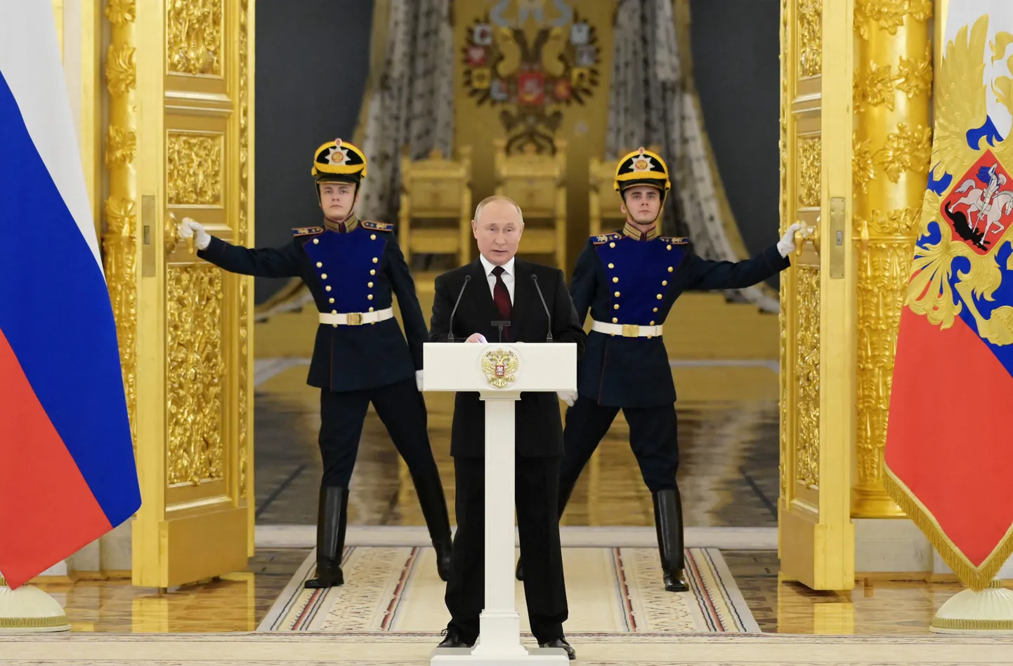 Venemaa president Vladimir Putin loodab lähiajal WHO heakskiitu Sputniku koroonavaktsiinile.