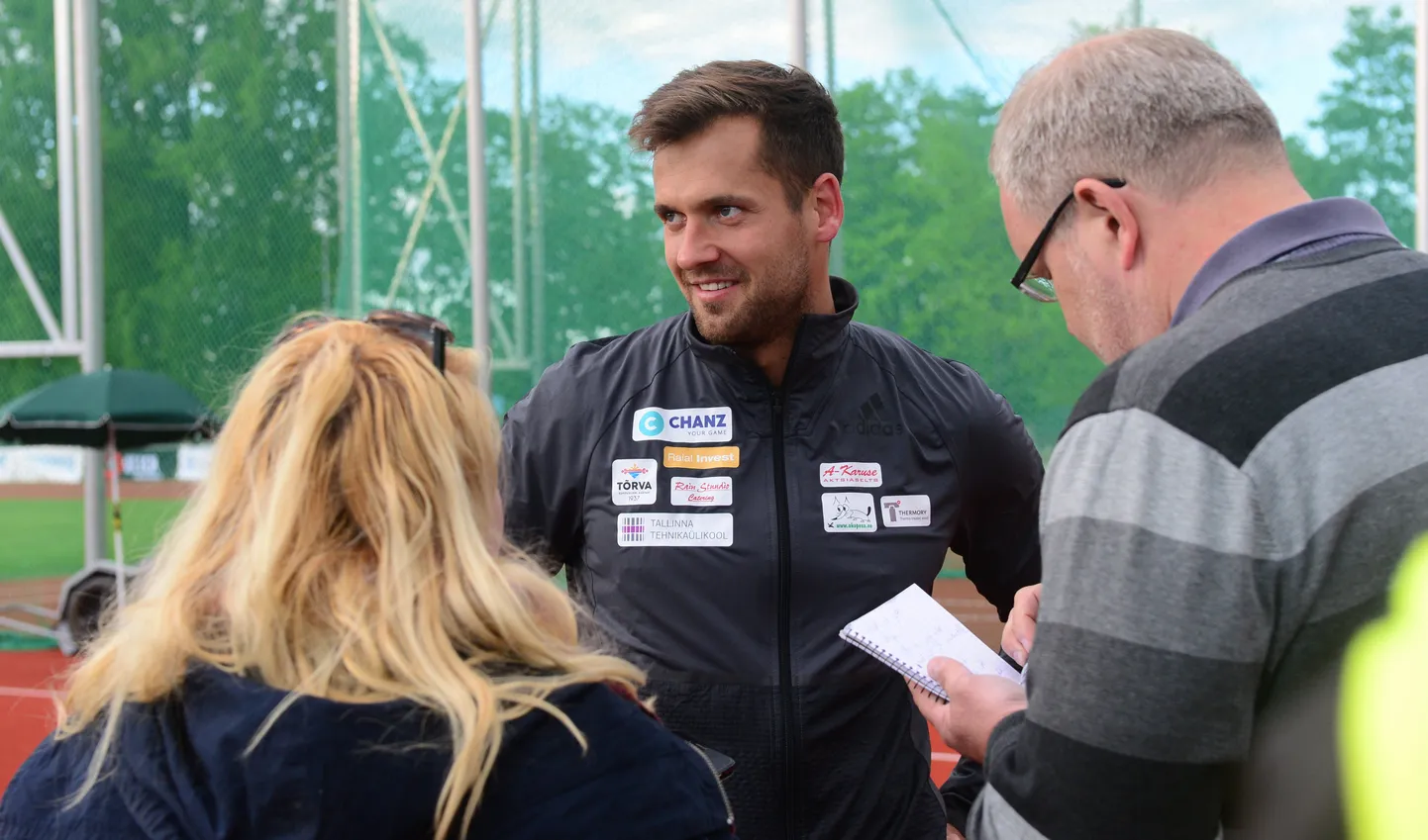 Magnus Kirt esiletõus on toimunud tasa ja targu. Veel 2013. aastal oli ta Sule memoriaalil 72 meetriga kaheksas, mullu teenis tõrvalane aga 83.53ga oma esimese võidu.