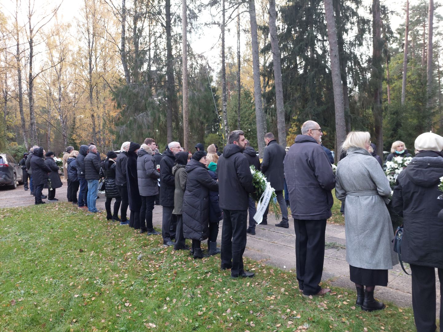Marek Kalmuse matus Elva kalmistul.