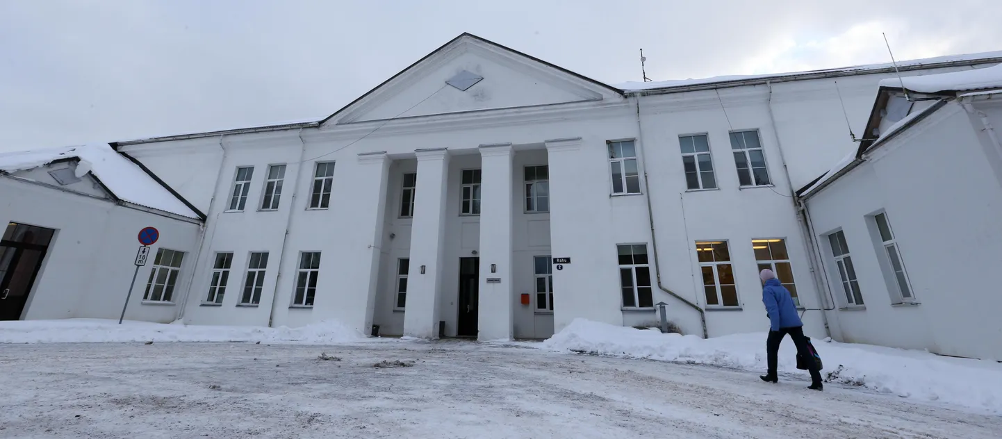 Hiiumaa haigla hoone.