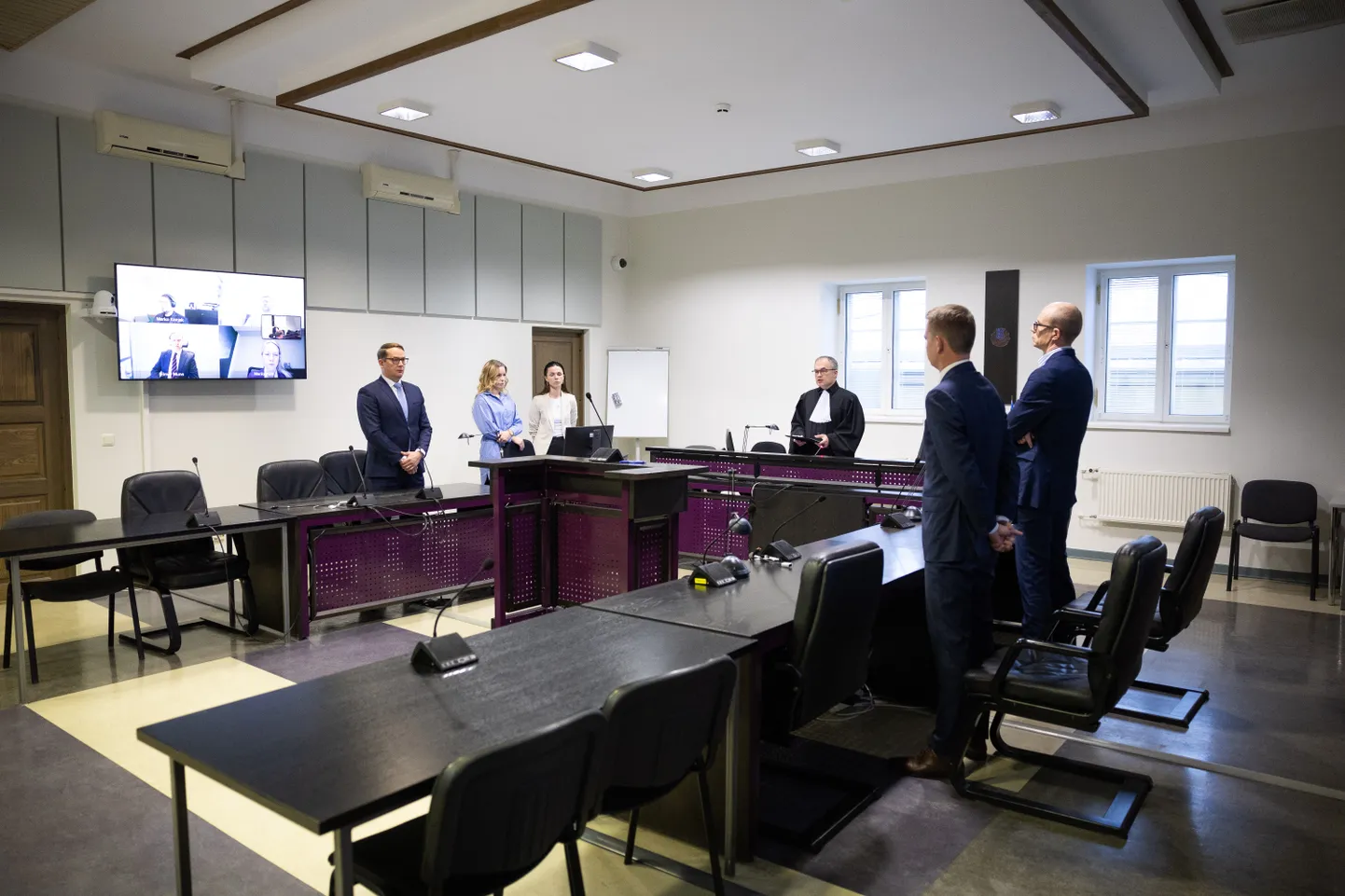 Vjatšeslav Leedo ja Saaremaa Laevakompanii endiste juhtide kohtuotsuse välja kuulutamine.