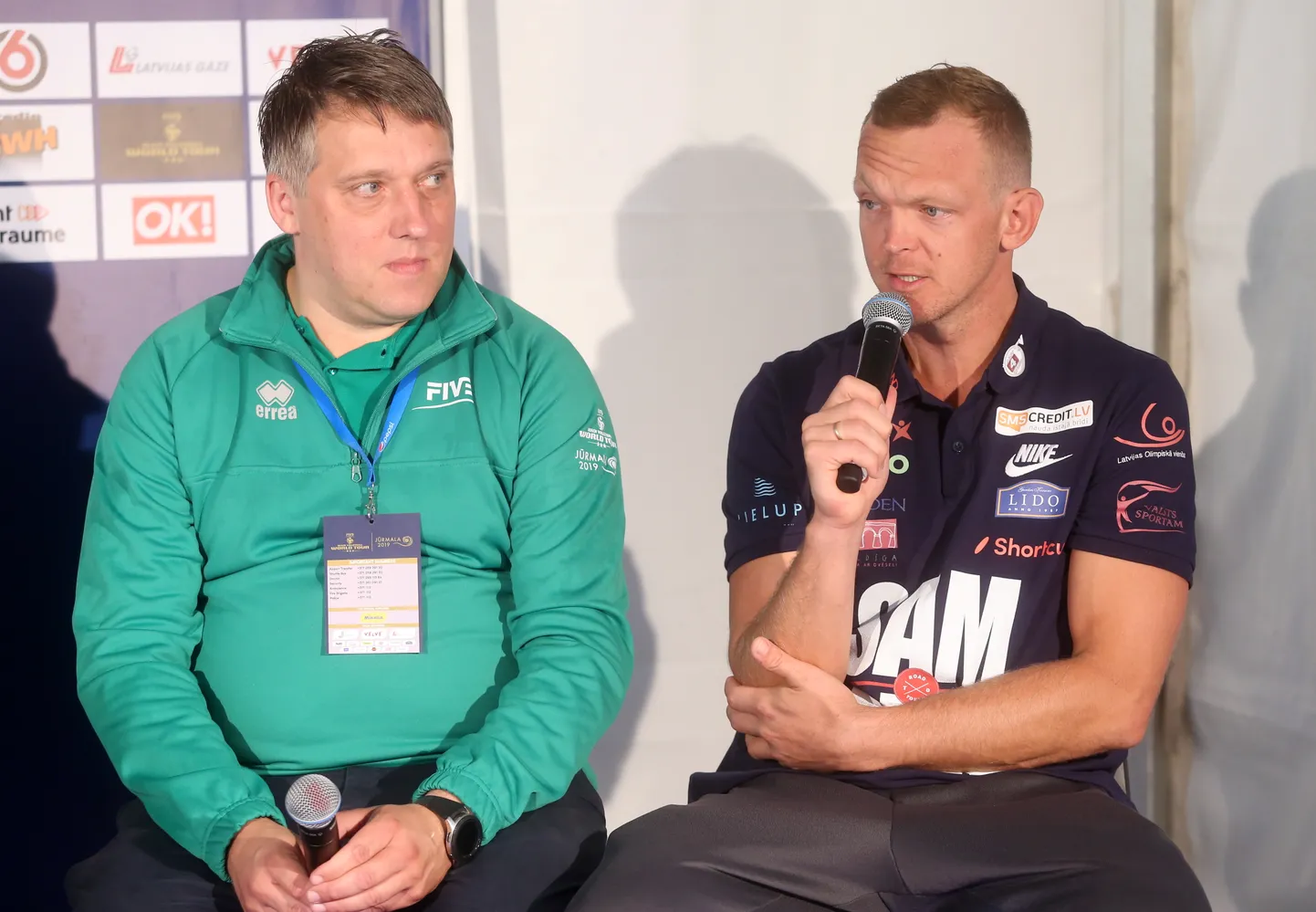 Kaspars Timermanis (no kreisās) un Jānis Šmēdiņš