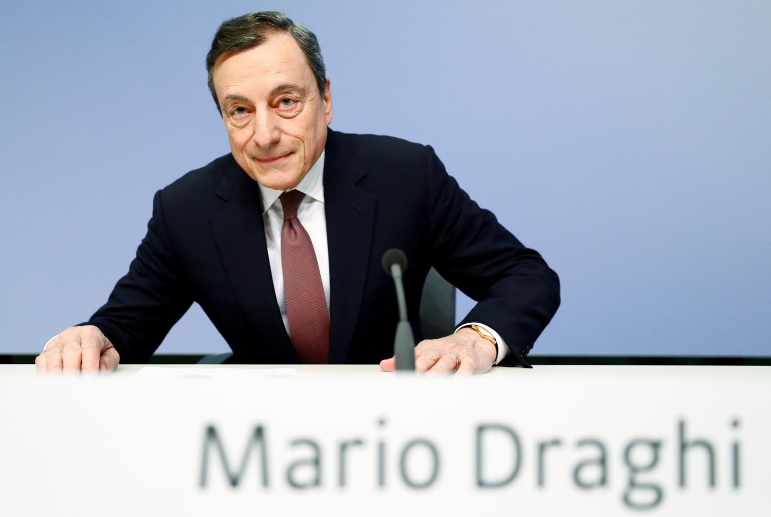 Turg ootab, et Euroopa Keskpanga president Mario Draghi paneks lauale euroala rahapoliitika lõdvendamise uue vooru plaani. Draghil on selle läbiminekuks vaja veenda keskpanga nõukogu skeptikuid.