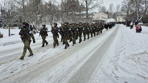 GALERII ⟩ Põlvalased kulgesid ühtsel meelel peatänaval