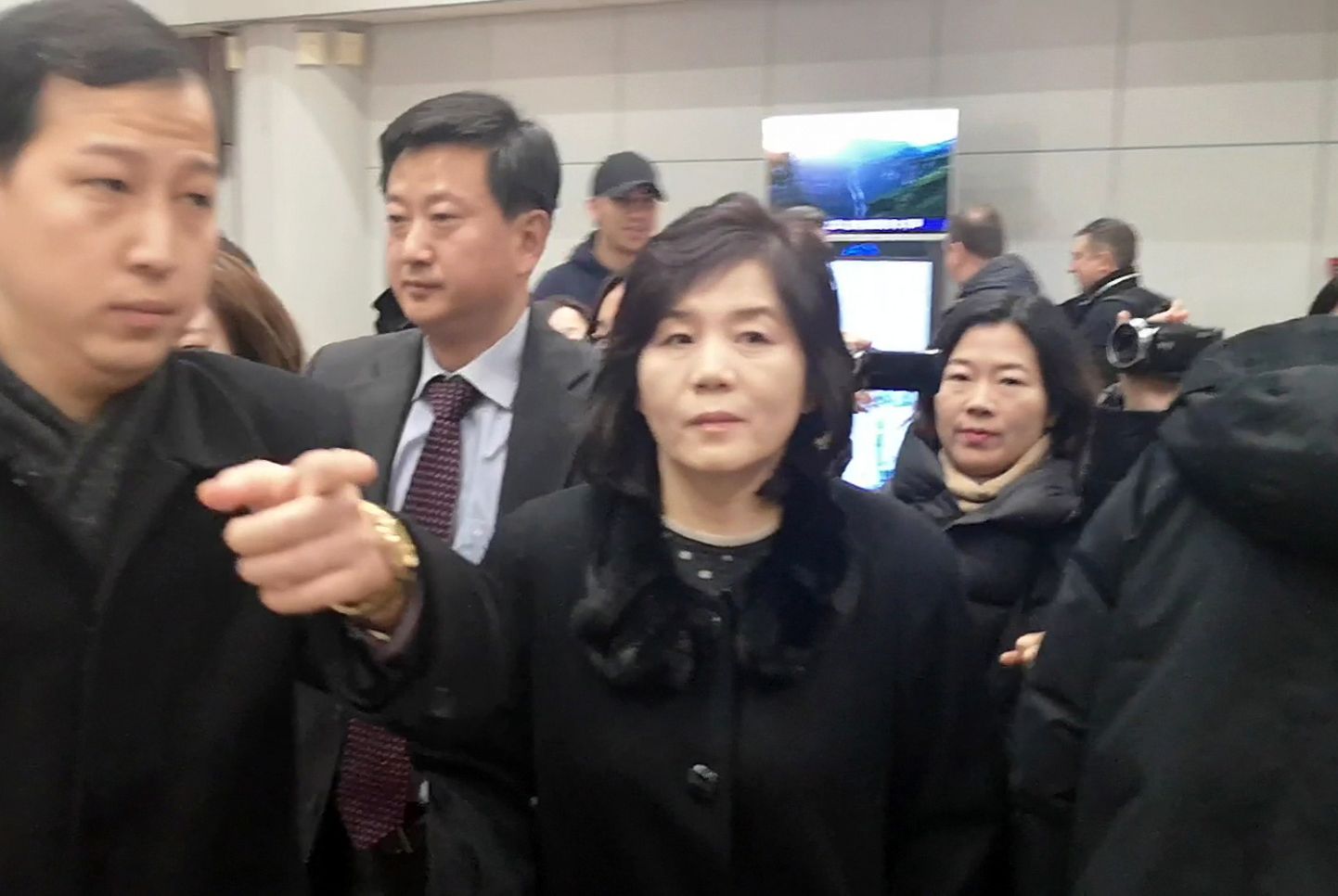 Põhja-Korea asevälisminister Choe Son-hui väitis nädala alguses Pekingi lennujaamas, et sõidab Rootsi konverentsile. Ilmselt pidas ta seal hoopis kõnelusi USA esindajatega.