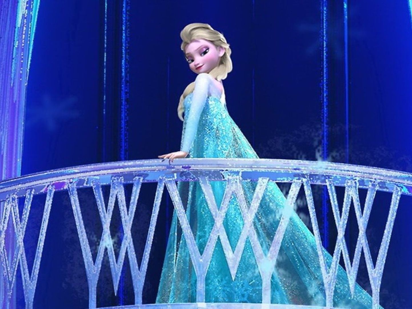 Lumekuninganna Elsa keset jäätunud kuningriiki.