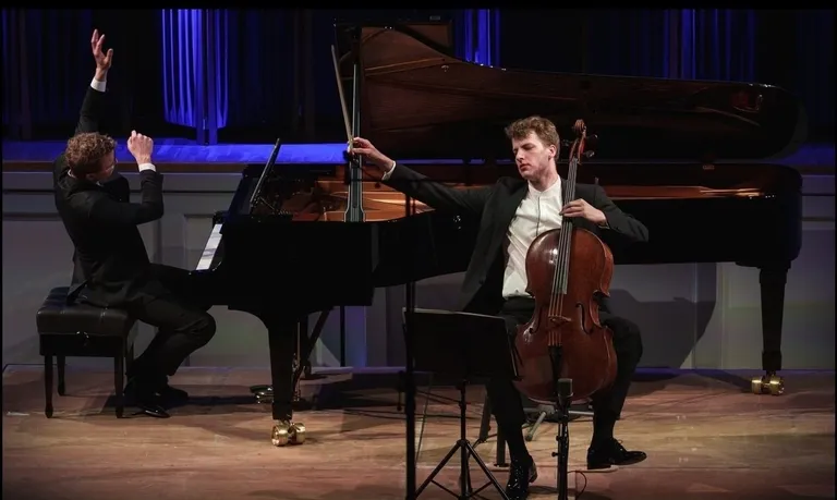 Klassikatähed tšellist Marcel Johannes Kits ja pianist Sten Heinoja
