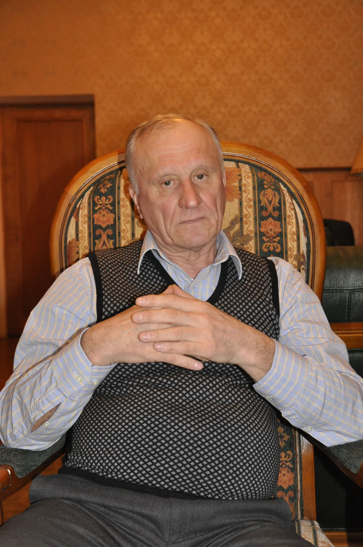 Gennadi Burbulis.
