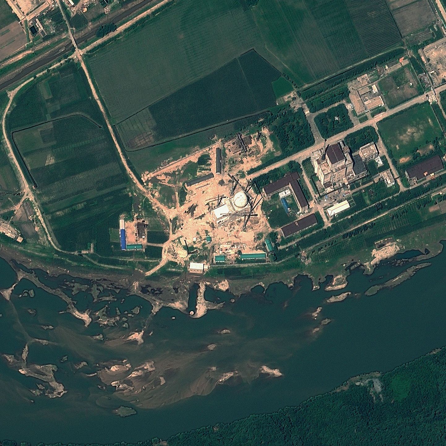 Põhja-Korea Yongbyoni tuumauuringute keskus