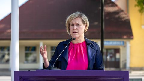 KUULA ⟩ Presidendiametisse astuv Ülle Madise on Paides ühe olulise kõne juba pidanud
