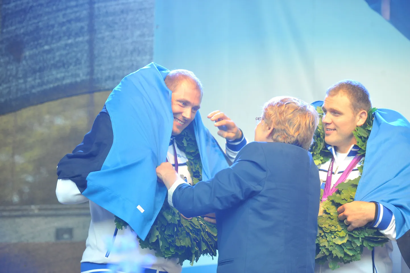 Kui olümpiasangaritele on vaja pärgi kaela riputada, on poliitikud jooksuga kohal. Kuidas aga olümpiavõitjaid kasvatada, neid ei huvita.