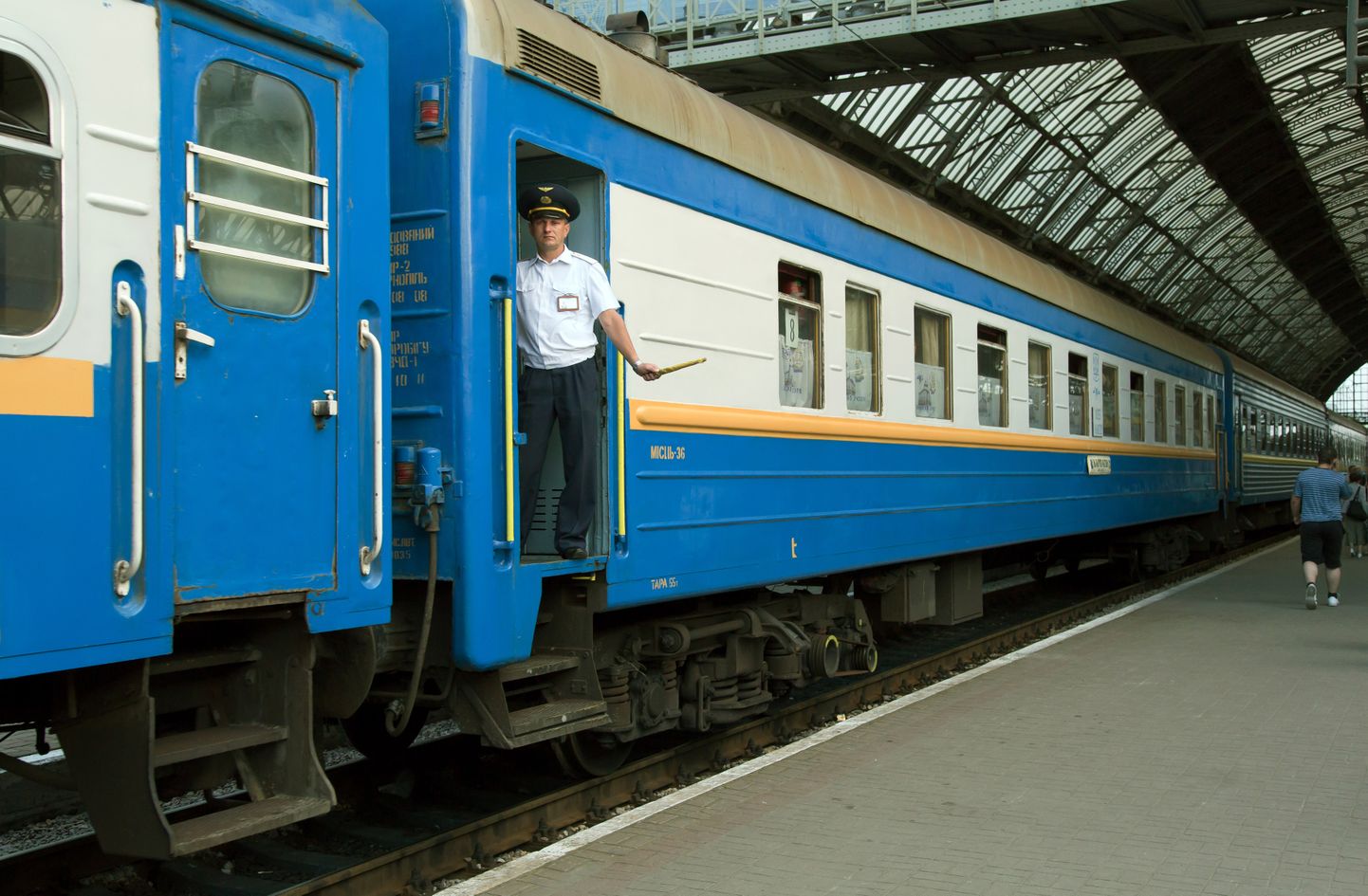 Поезд на Украине. Иллюстративное фото.