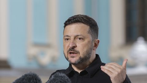 Zelenskis atklātā vēstulē Putinam ierosina tiešas sarunas
