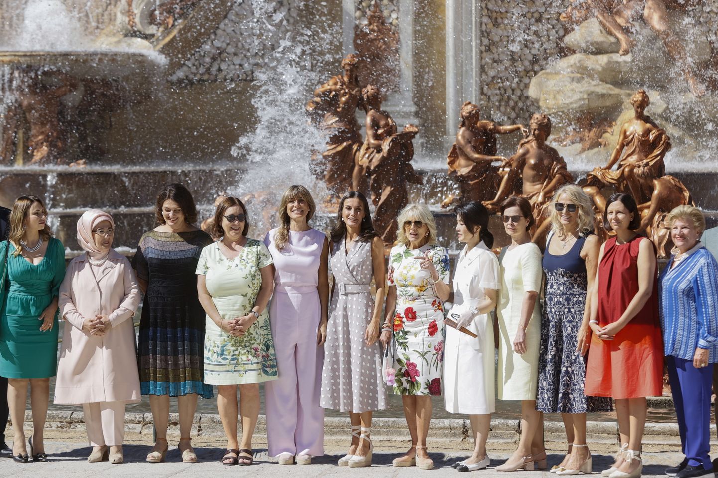 NATO liidrite naised külastasid 29. juunil Segoviat, neid võõrustas Hispaania kuninganna Letizia. NATO tippkohtumine leiab aset 29.-30. juunil 2022 Madridis