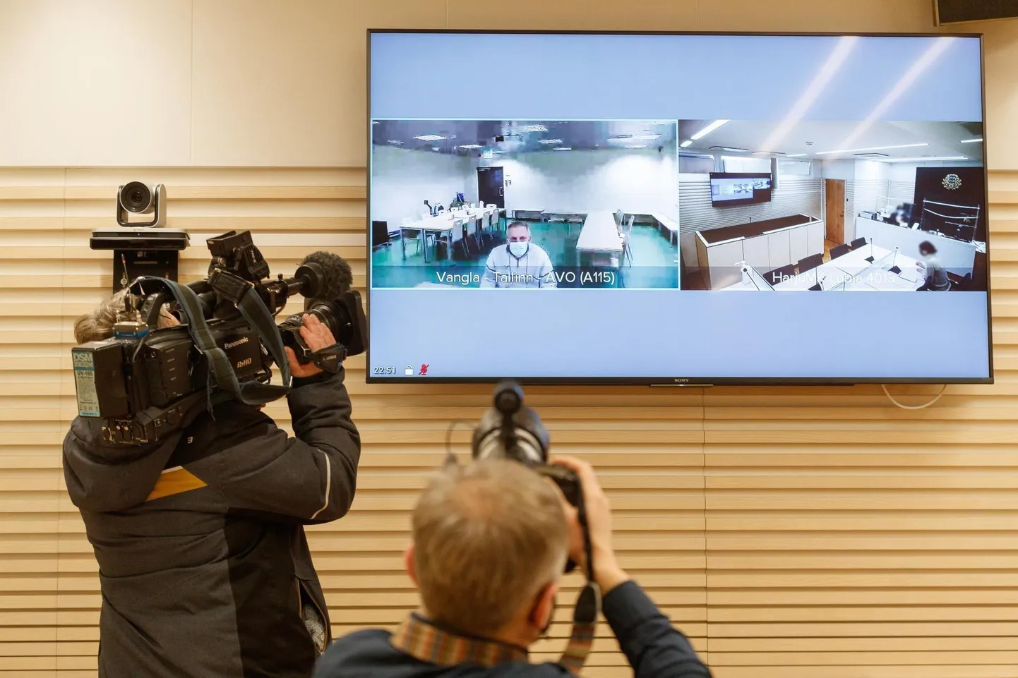 Kohus leidis, et oht on suur ja seega lapsetapja vabadusse ei saa. Fotol videosilla vahendusel osalenud mõrtsukas eelmisel kohtuistungil.