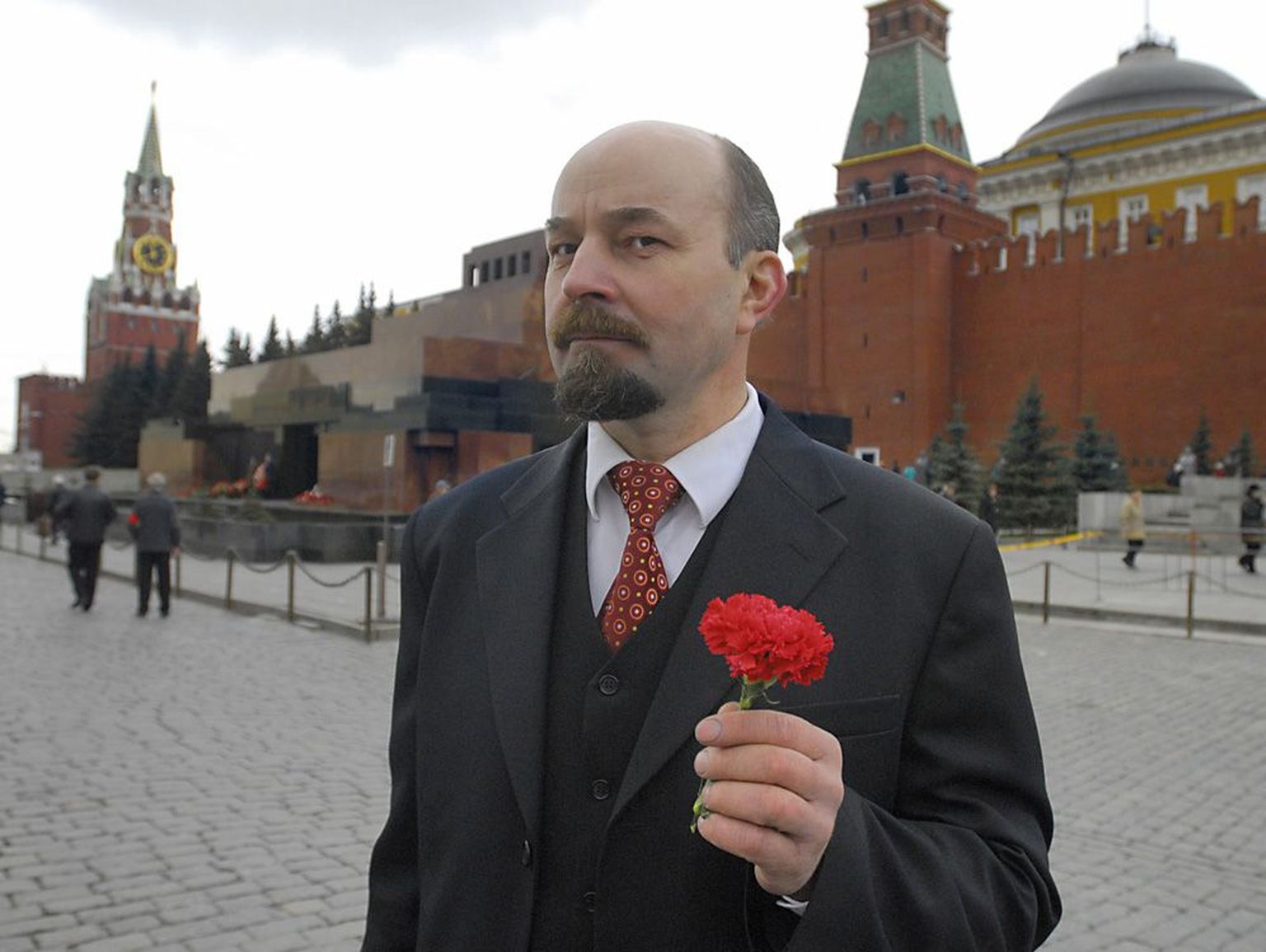 Teisik Punasel väljakul Lenini mausoleumi ees.
