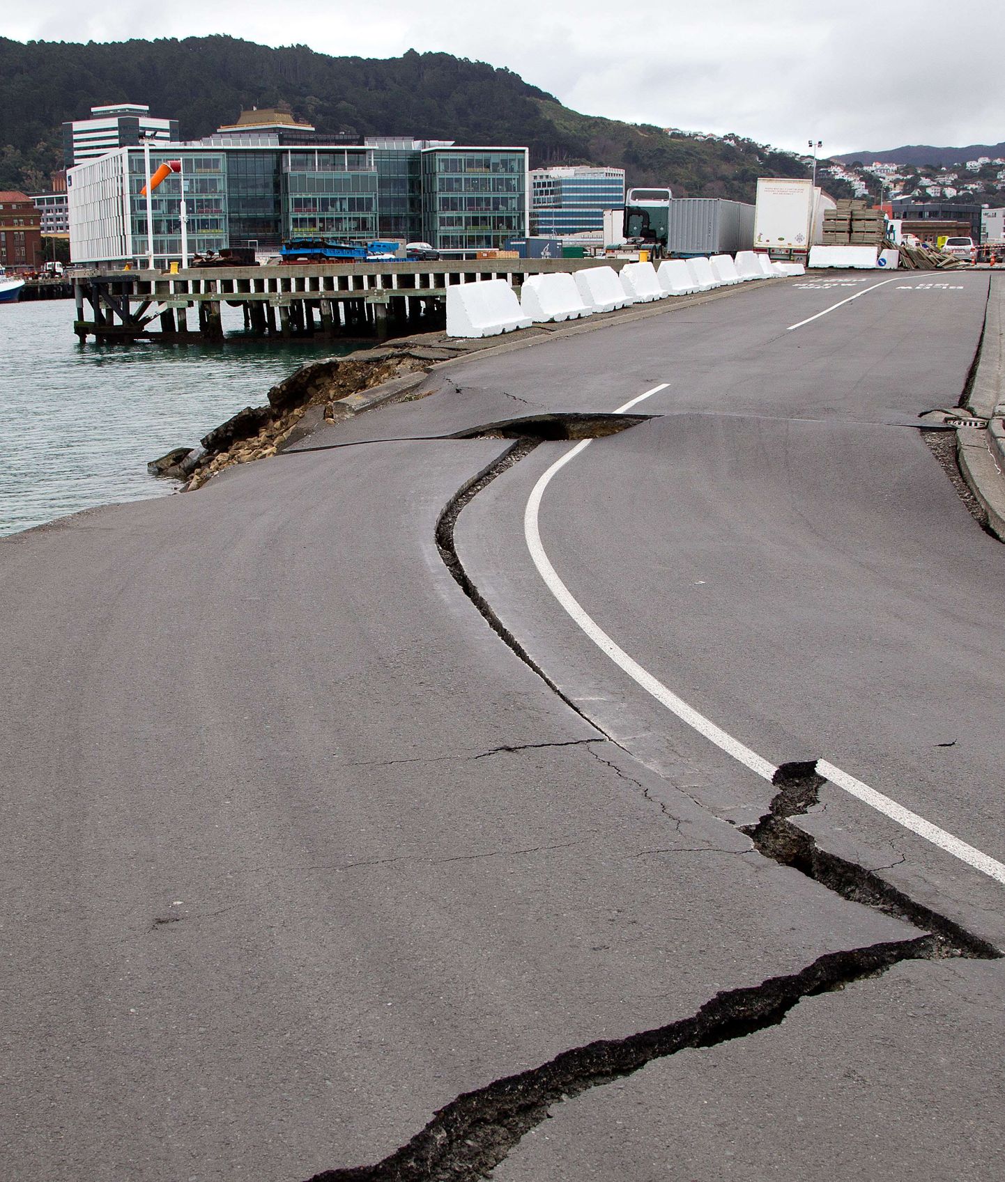 Uus-Meremaad tabas 6,8-magnituudine maavärin