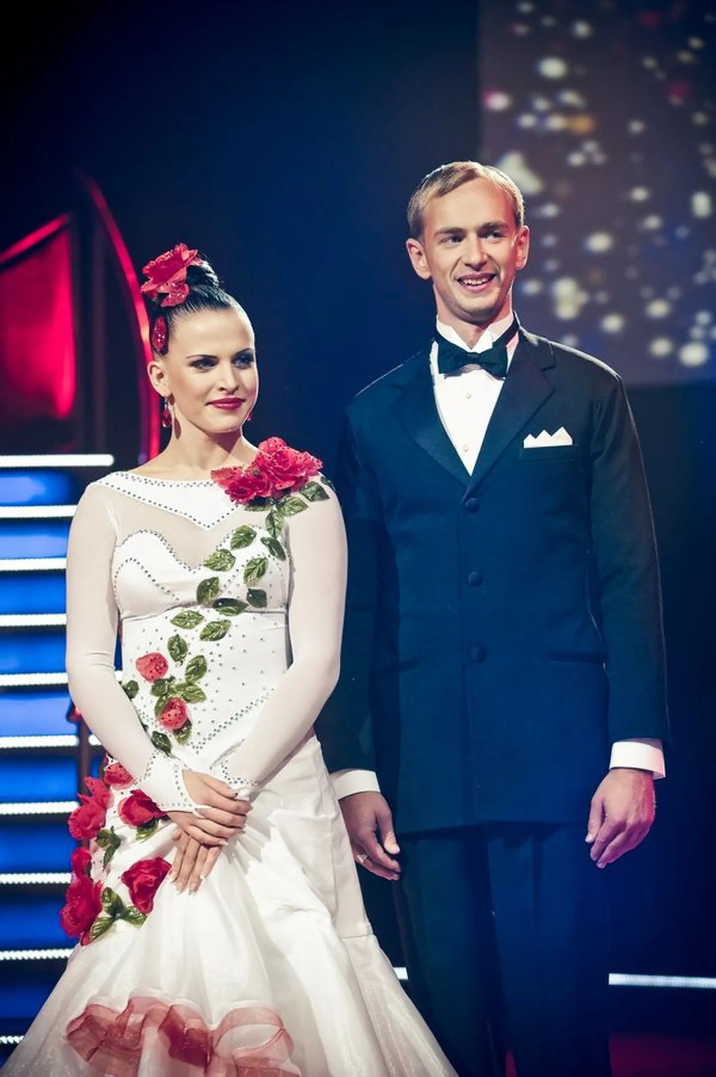 Tantsud tähtedega esimene saade; Emma-Leena Koger ja Ott Väli