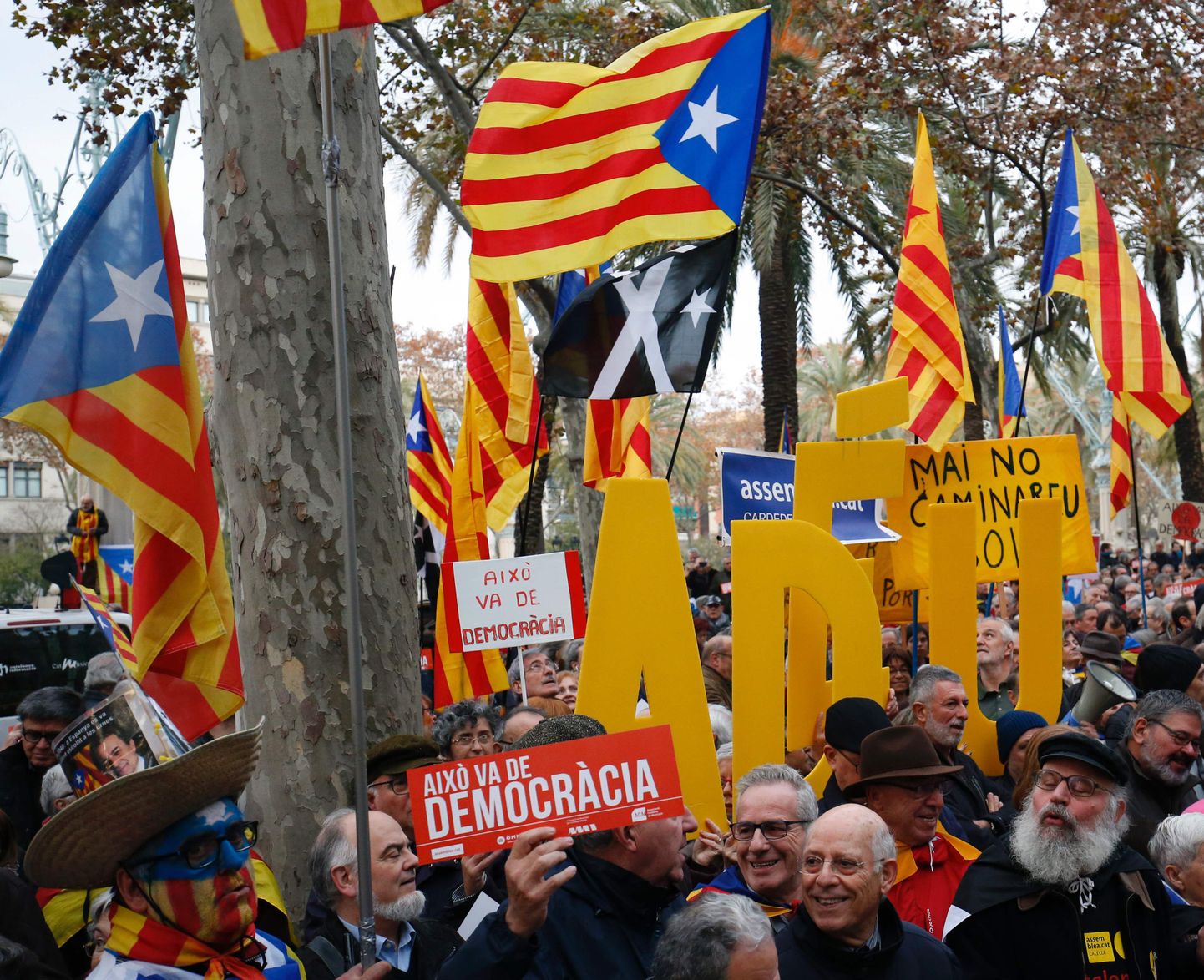 Kataloonia iseseisvusmeelsed möödunud nädalal Barcelonas piketeerimas.