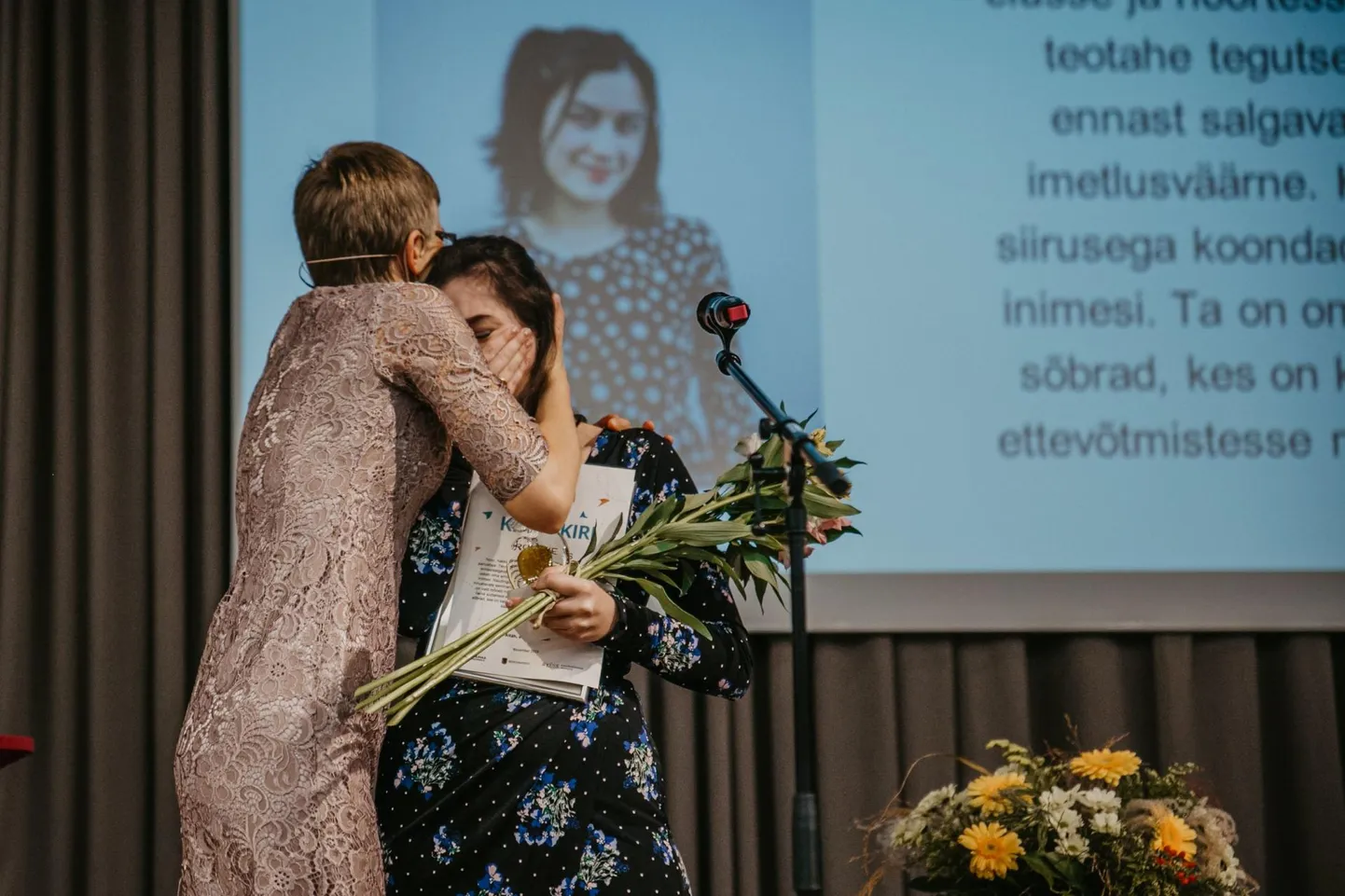 Pärnumaa vabakonna tänupäev “Appi, mind kiidetakse!” oli südamlik ja emotsionaalne.