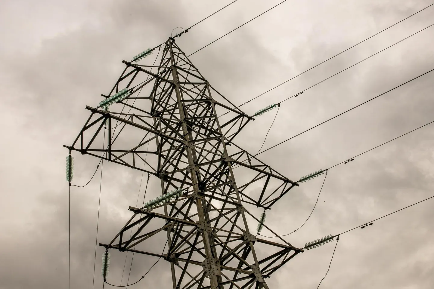 Eesti ühendab end koos Läti ja Leeduga Venemaa elektrivõrgust lahti 8. veebruaril. Mandri-Euroopa sagedusalaga liitume 9. veebruaril.