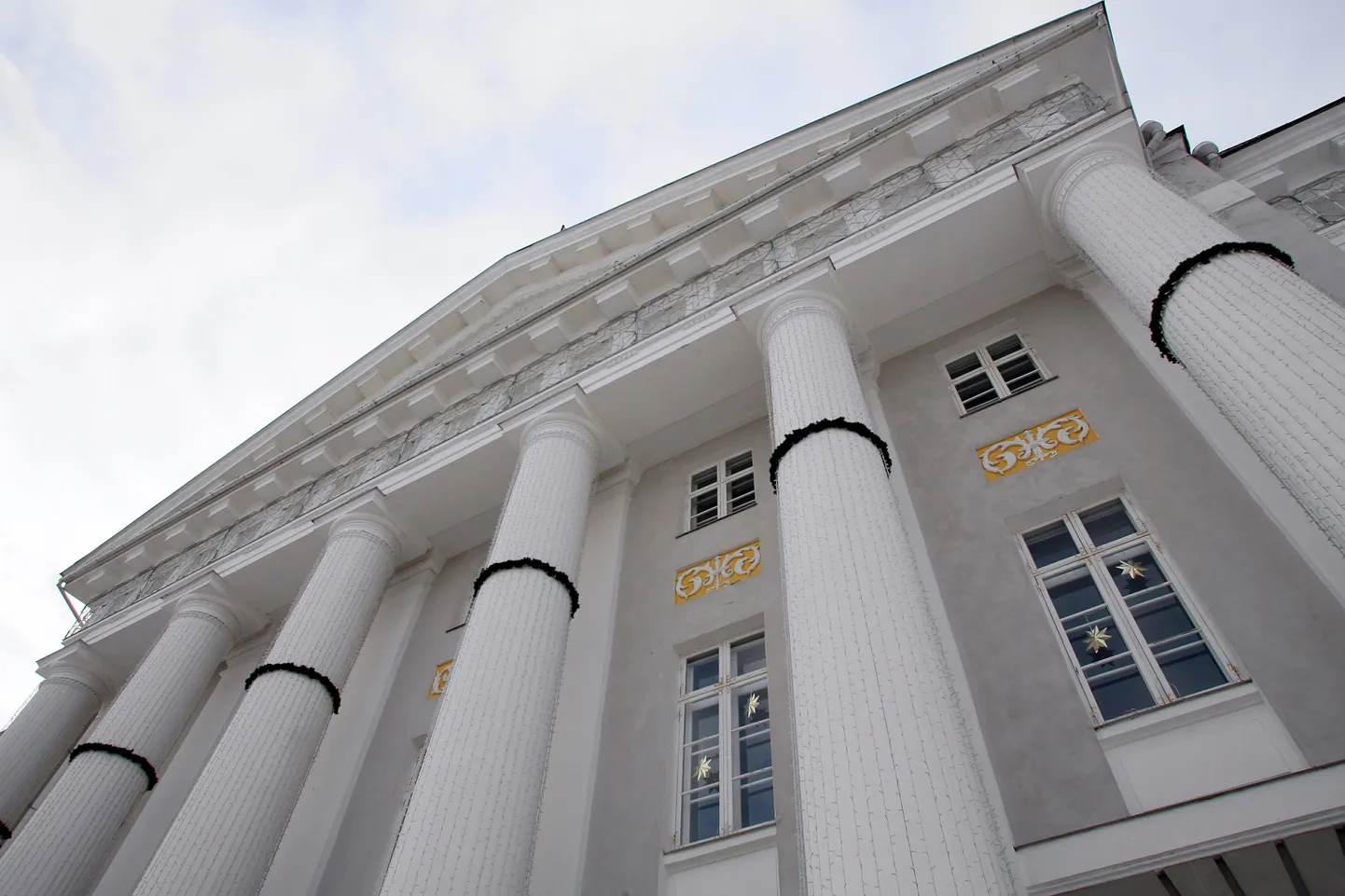 Tartu Ülikooli sambad. Foto on illustratiivne.