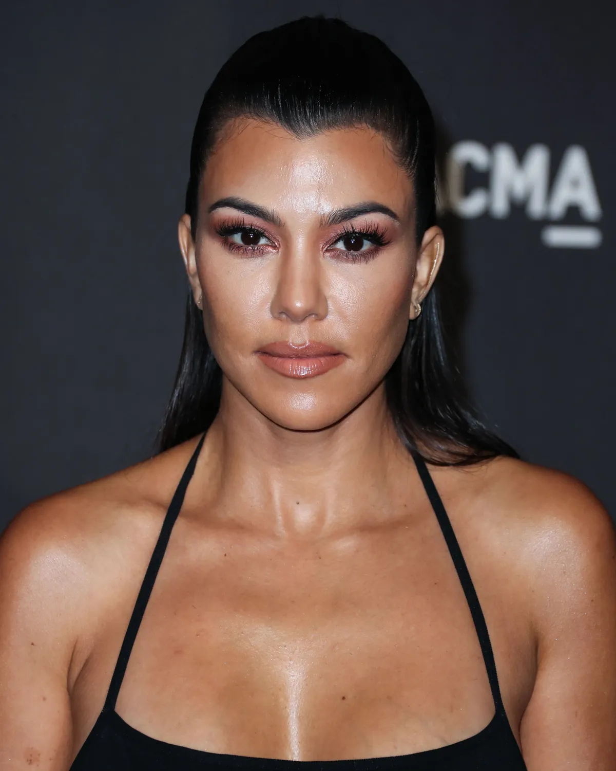 Kourtney Kardashian 3. novembril 2018 Los Angeleses moegalal