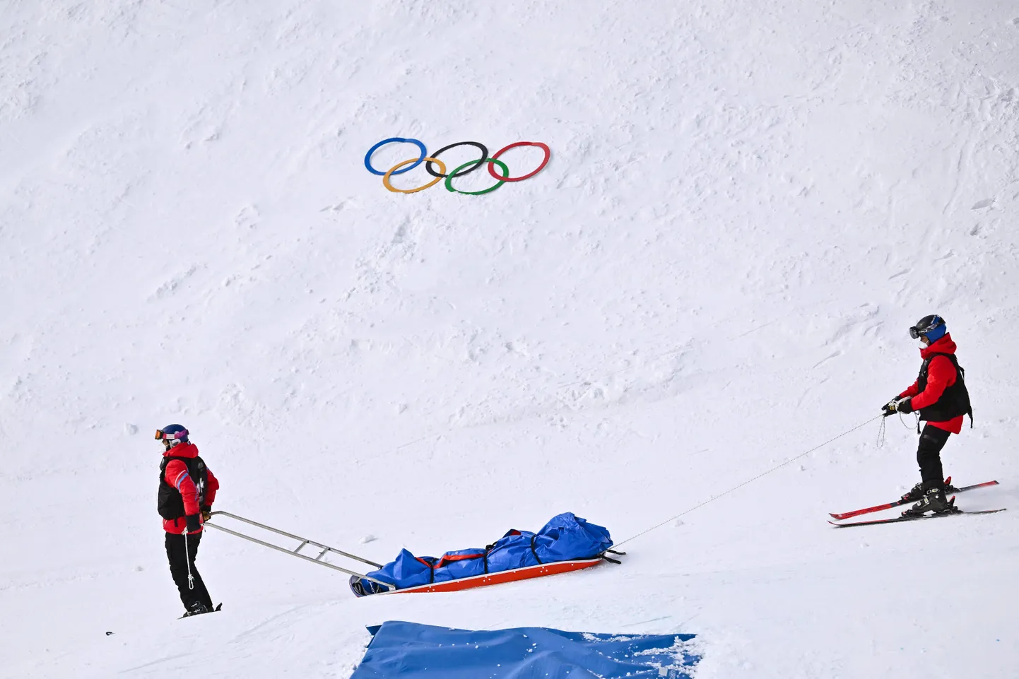 Andorra lumelaudur Maeva Estevez kanderaamil.