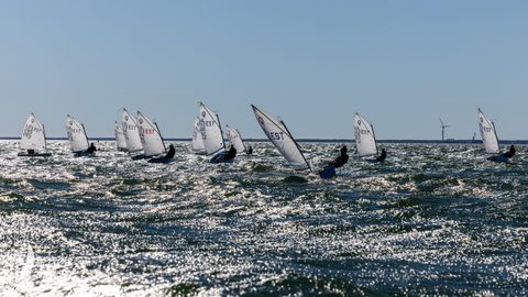 Saaremaa Merispordi Seltsi 100. juubeliregatt tõi Roomassaarde üle saja noorpurjetaja