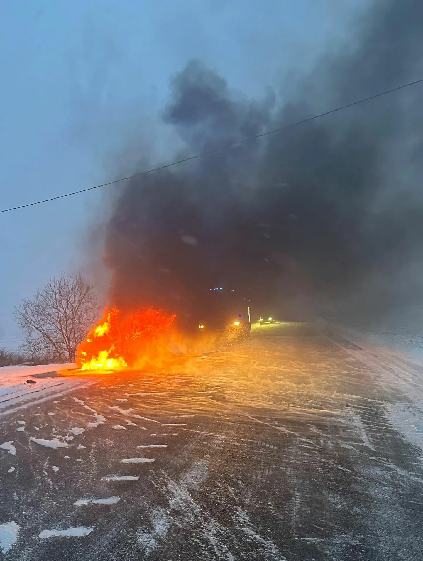 Neljapäeval süttis Puiatus auto.