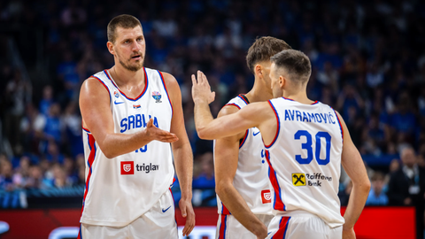 Serbija apliecina favorītes statusu un ar pamatīgu pārsvaru sakauj Igauniju