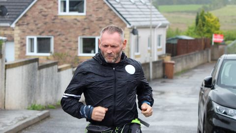Briti mees jooksis aastas 365 maratoni